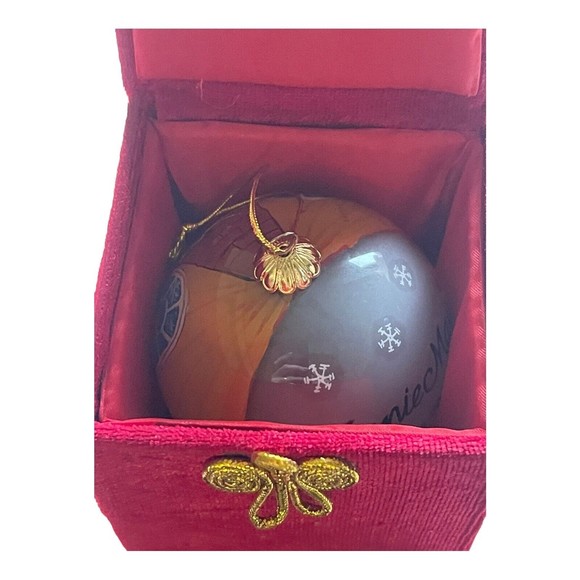 Vtg 2000 Fannie May Candy Christmas Ornament Ball in Velvet Box Snowman Gifts - Picture 8 of 9